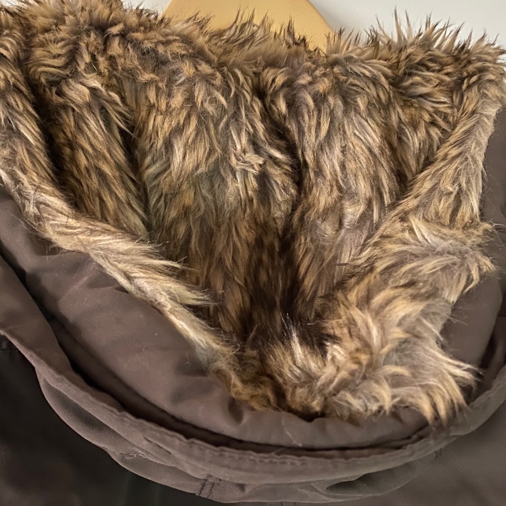 H&M fur lined parka - Picture 12 of 12